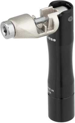 EnCase System Chain + Tire Plug Multitool